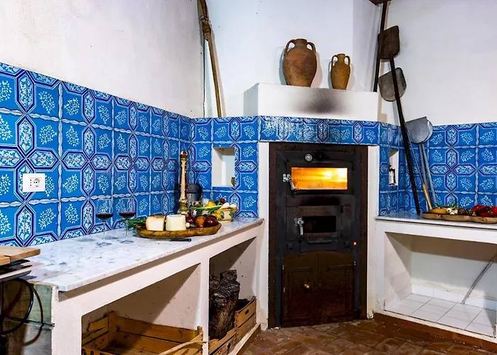 Alba 12, Emma Villa *